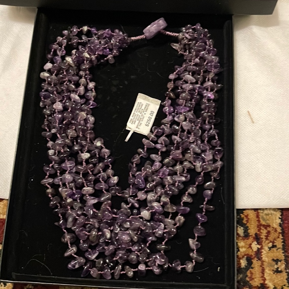 Amethyst 8strand Bead Necklace